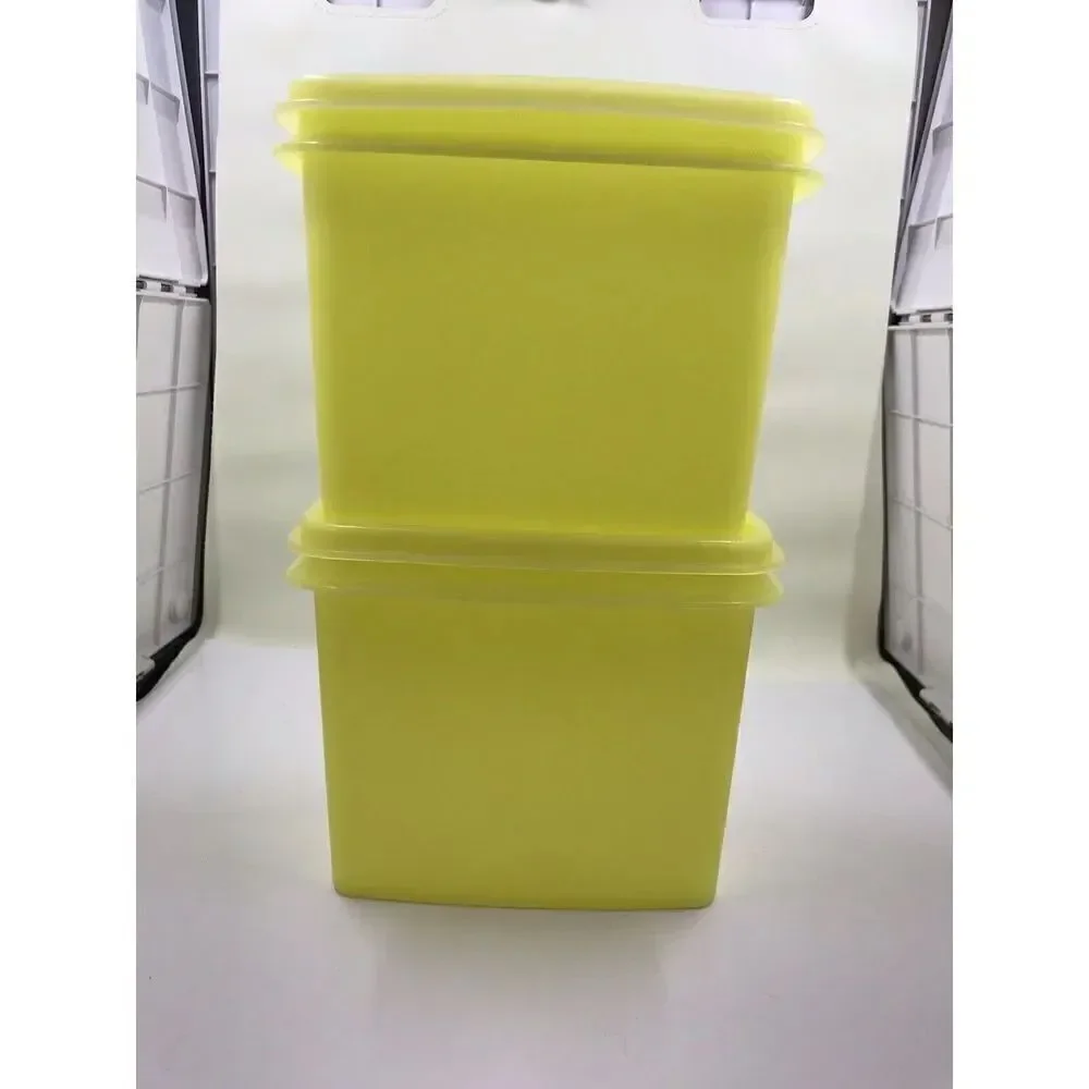 Tupperware 1243-3 Yellow Shelf Saver 2 Storage Containers With Lids Vintage